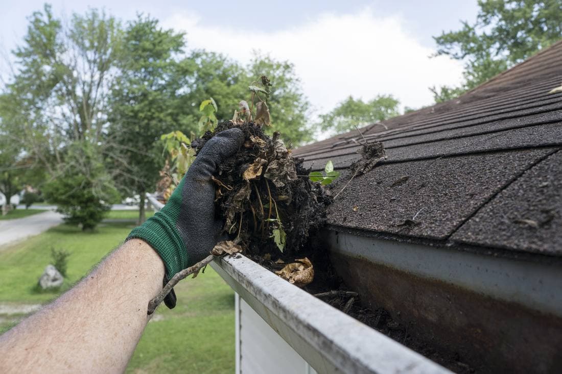 Gutter Cleaning in Ventura County, CA